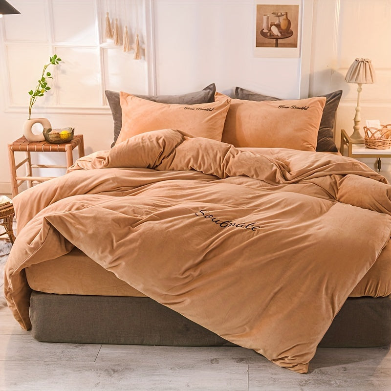 3-Piece Velvet Duvet Cover Set - Soft, Warm, and Skin-Friendly Autumn and Winter Bedding - Luxurious Solid Color Design for Bedroom and Guest Room, Hypoallergenic and Breathable Fabric, Easy Care and Maintenance