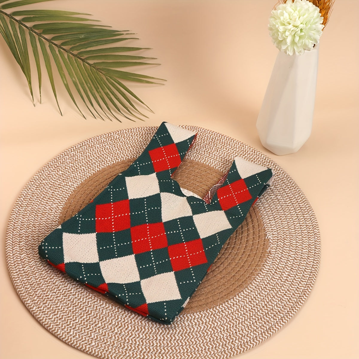 Chic Christmas Red & Green Diamond Knit Tote - Casual Gift Bag with Hand-Painted Canvas Cartoon Design, Cute Embroidery Art, Foldable Fabric