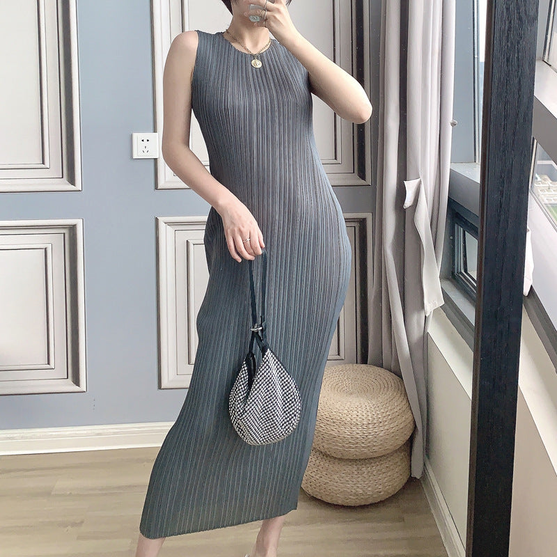 2025 high-end dress women's sleeveless bottoming skirt thin summer slim and thin hip-wrapped long skirt temperament Muse skirt