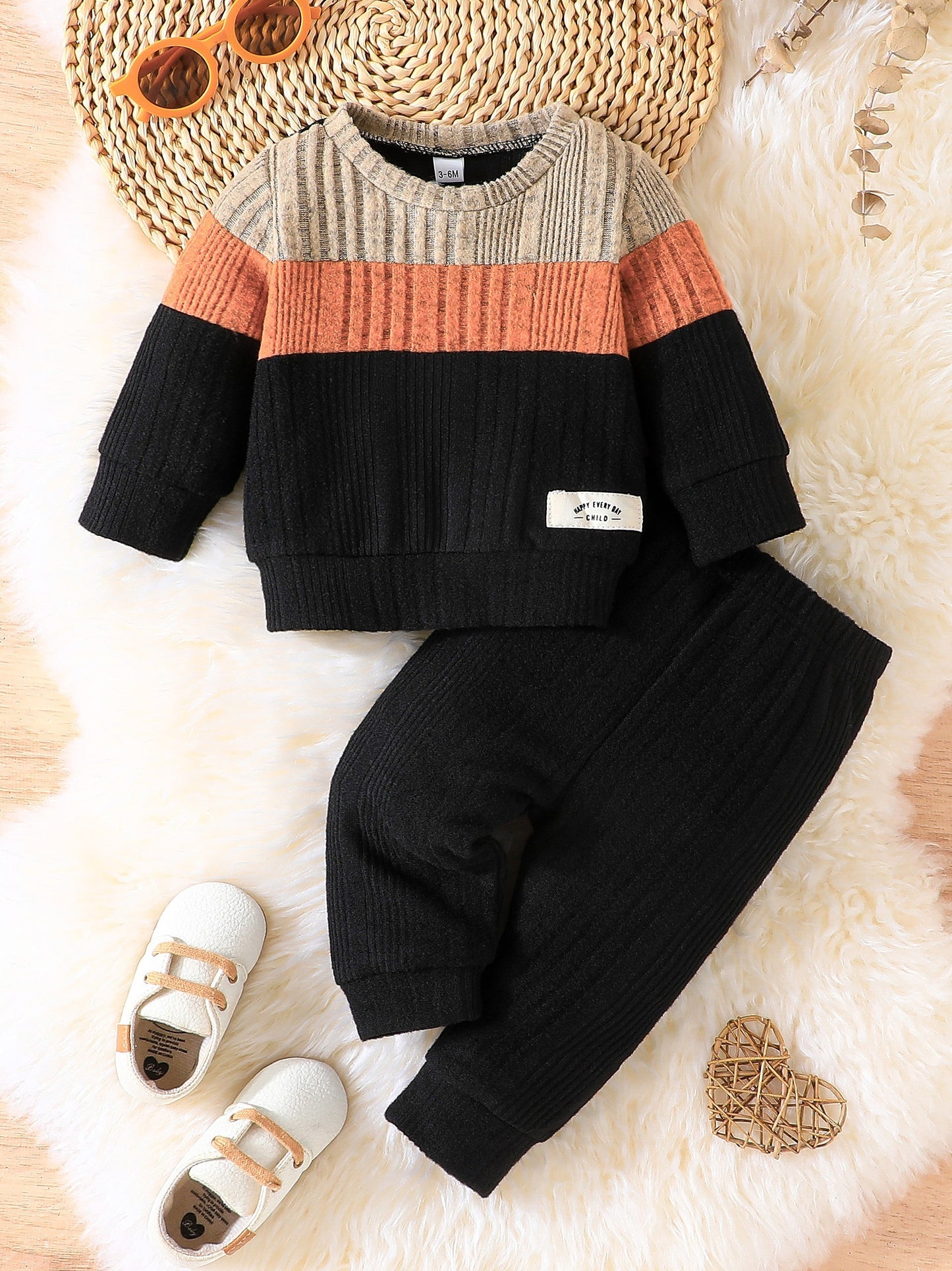 2pcs Adorable Baby Boy's Color Clash Outfit Set - Layette Sets - Soft Ribbed Sweatshirt and Pants Combo for Newborns, Perfect Gift for Baby Shower