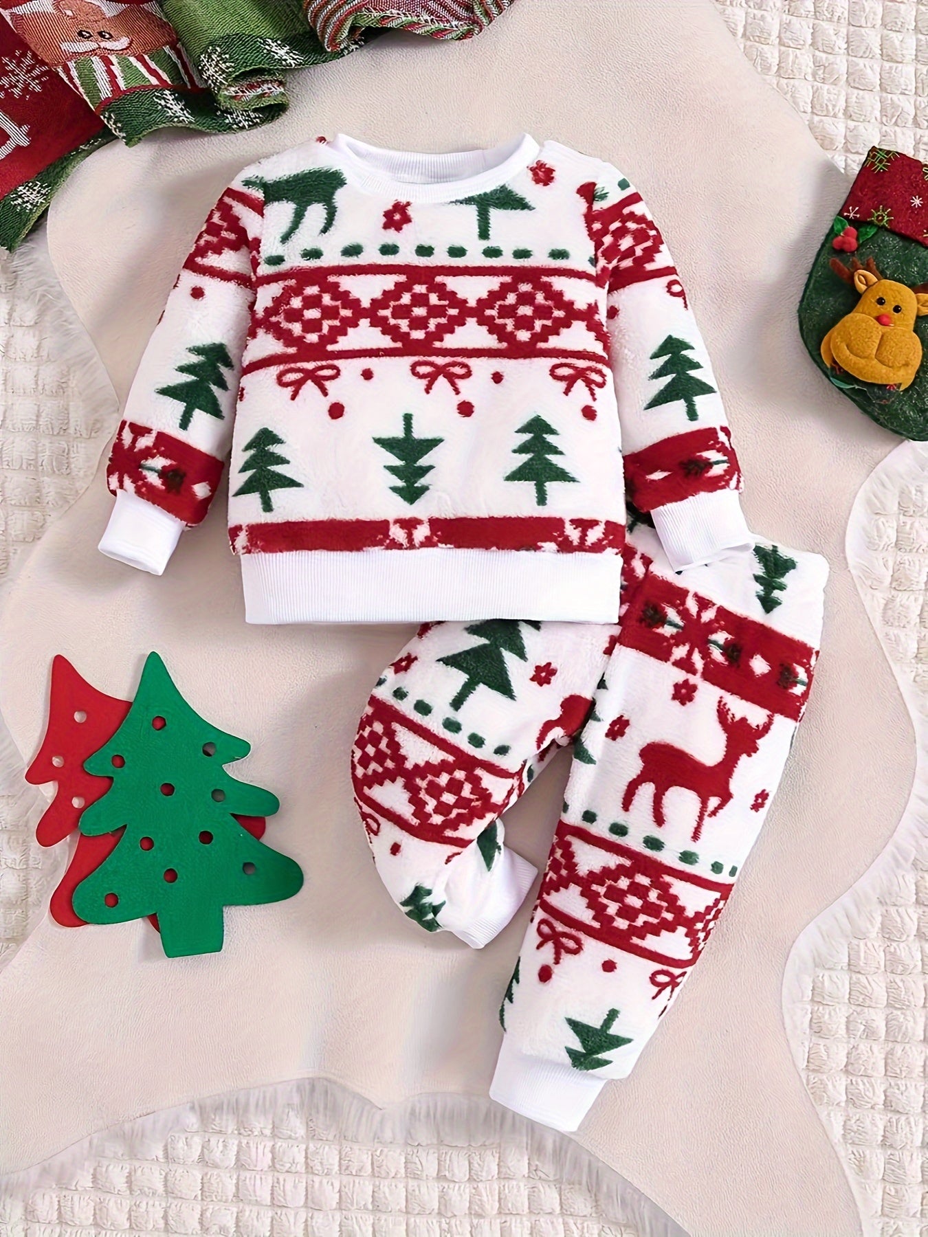 Cozy & Cute Kids' Christmas Flannel Outfit Set - Soft, Thick Pullover with Festive Prints for Boys & Girls, Perfect for Fall/Winter