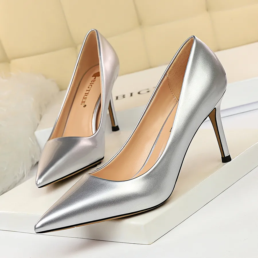 xakxx Patent Leather Woman Pumps Kitten Heels Occupation OL Office Shoes Classic Pumps Plus Size 35-43 Shoes Women Heels