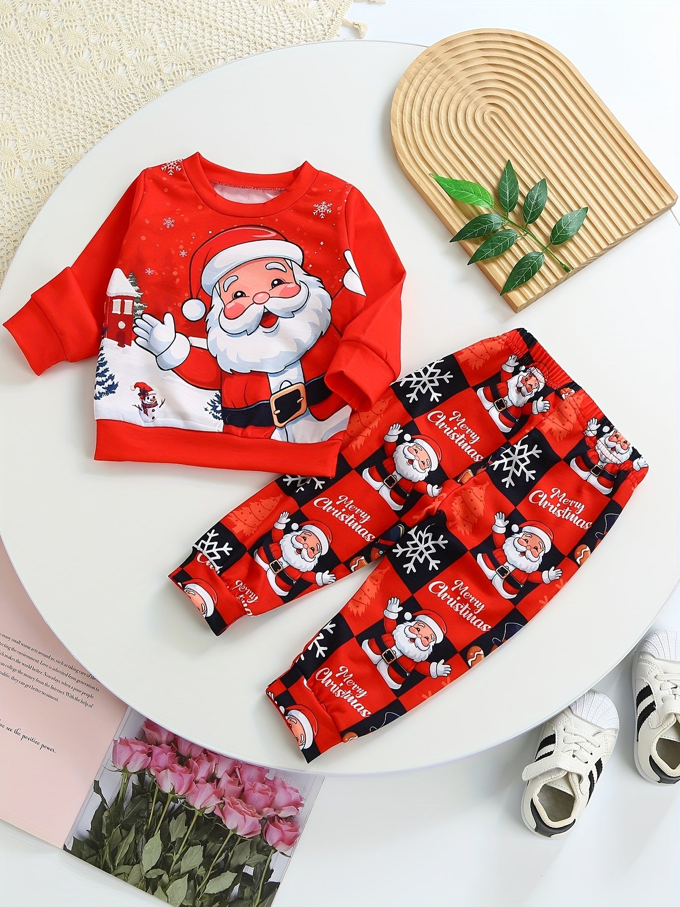 Christmas Baby Boys 2pcs Cute Round Neck Sweatshirt Pants New Casual Set With Carton Santa Claus Print Outdoor Clothes