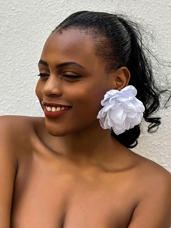 xakxx Solid Color Three-Dimensional Flower Drop Earrings