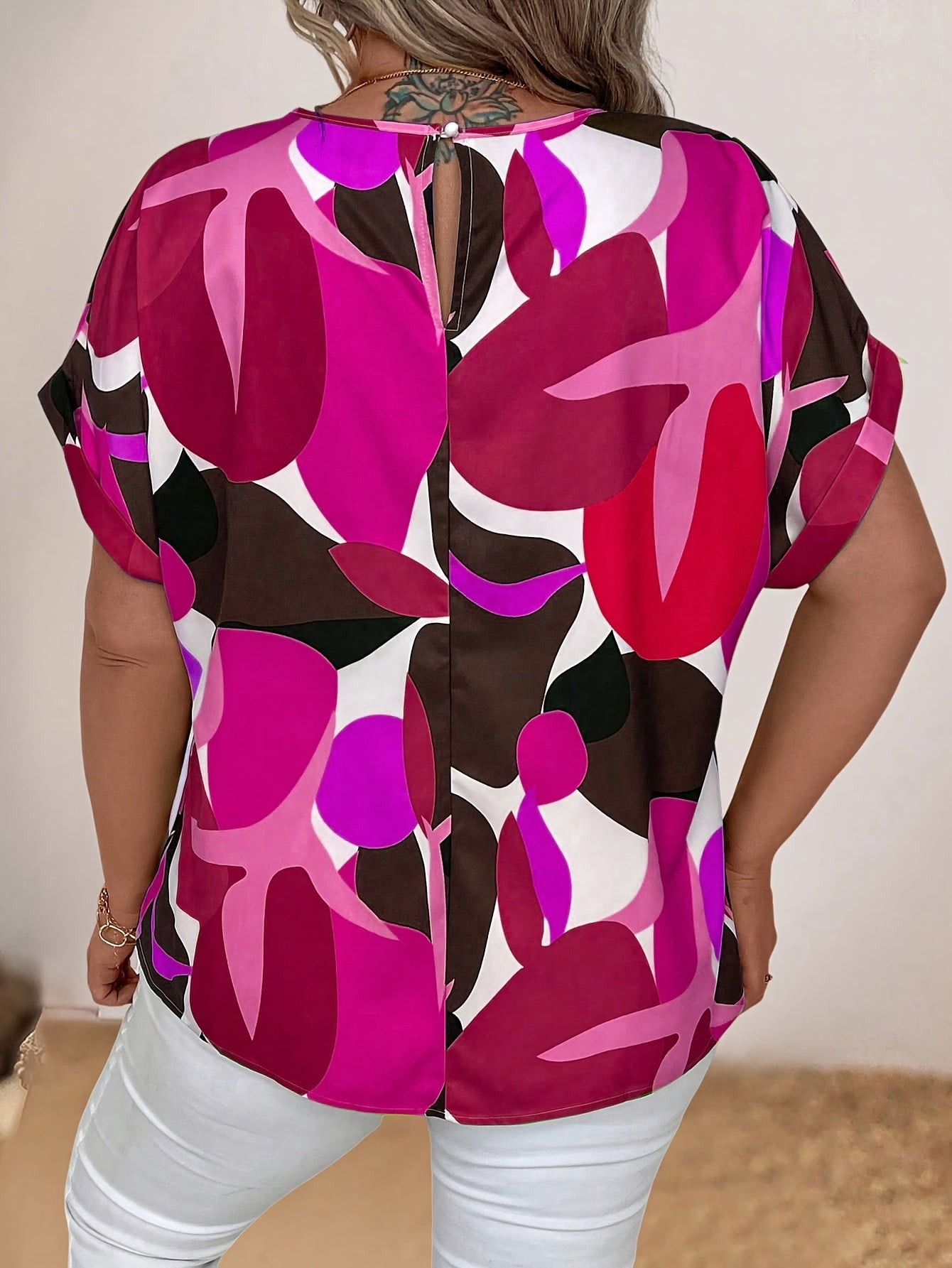 Plus Size Color Block Print Vacation Blouse - Crew Neck, Non-Stretch Polyester, Random Print, Short Sleeve, Woven, Elegant and Comfortable for Spring and Summer - Womens Plus Size Clothing for Vacation and Daily Wear