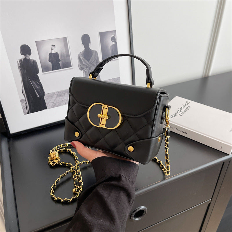 XAKXX 2025 fashion New new portable box small bag Popular style personalized texture chain single shoulder oblique span bags