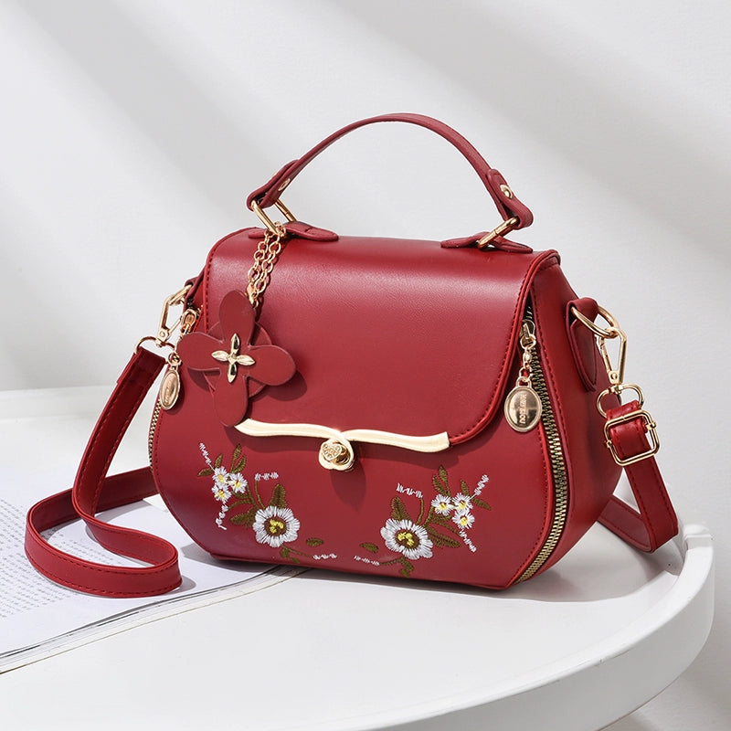 Bag women new Internet celebrity fashion versatile embroidered shoulder messenger handbag casual trend small square bag