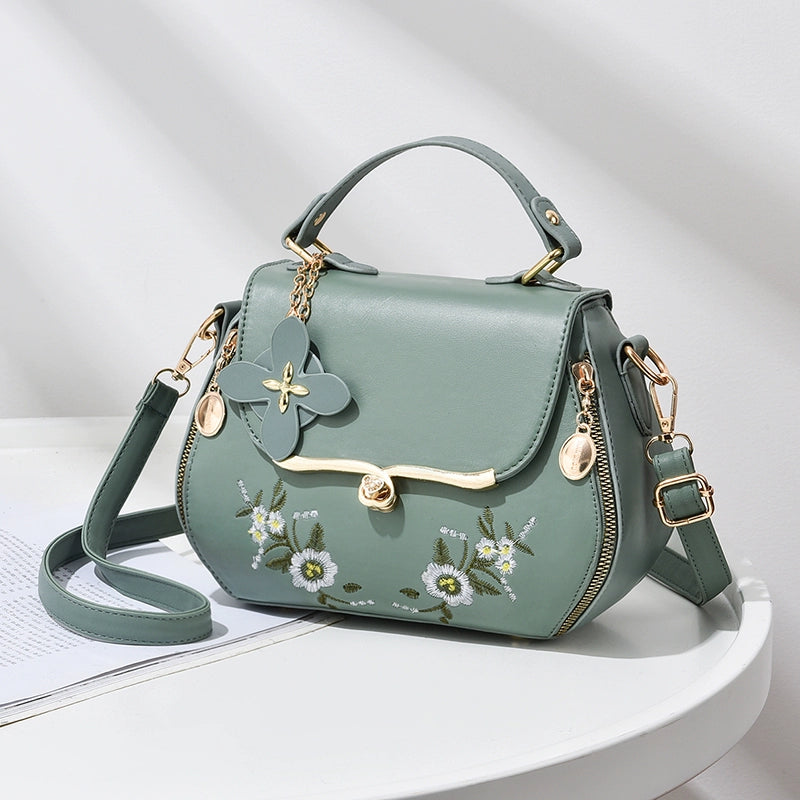 Bag women new Internet celebrity fashion versatile embroidered shoulder messenger handbag casual trend small square bag