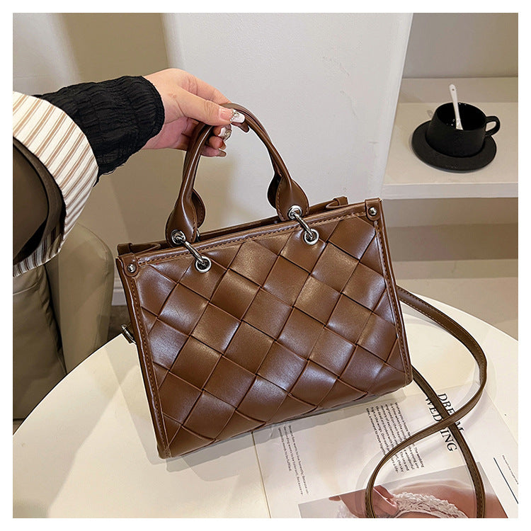 XAKXX 2025 popular spring new fashion small explosion texture woven portable tote bag commuter versatile shoulder messenger bag bag