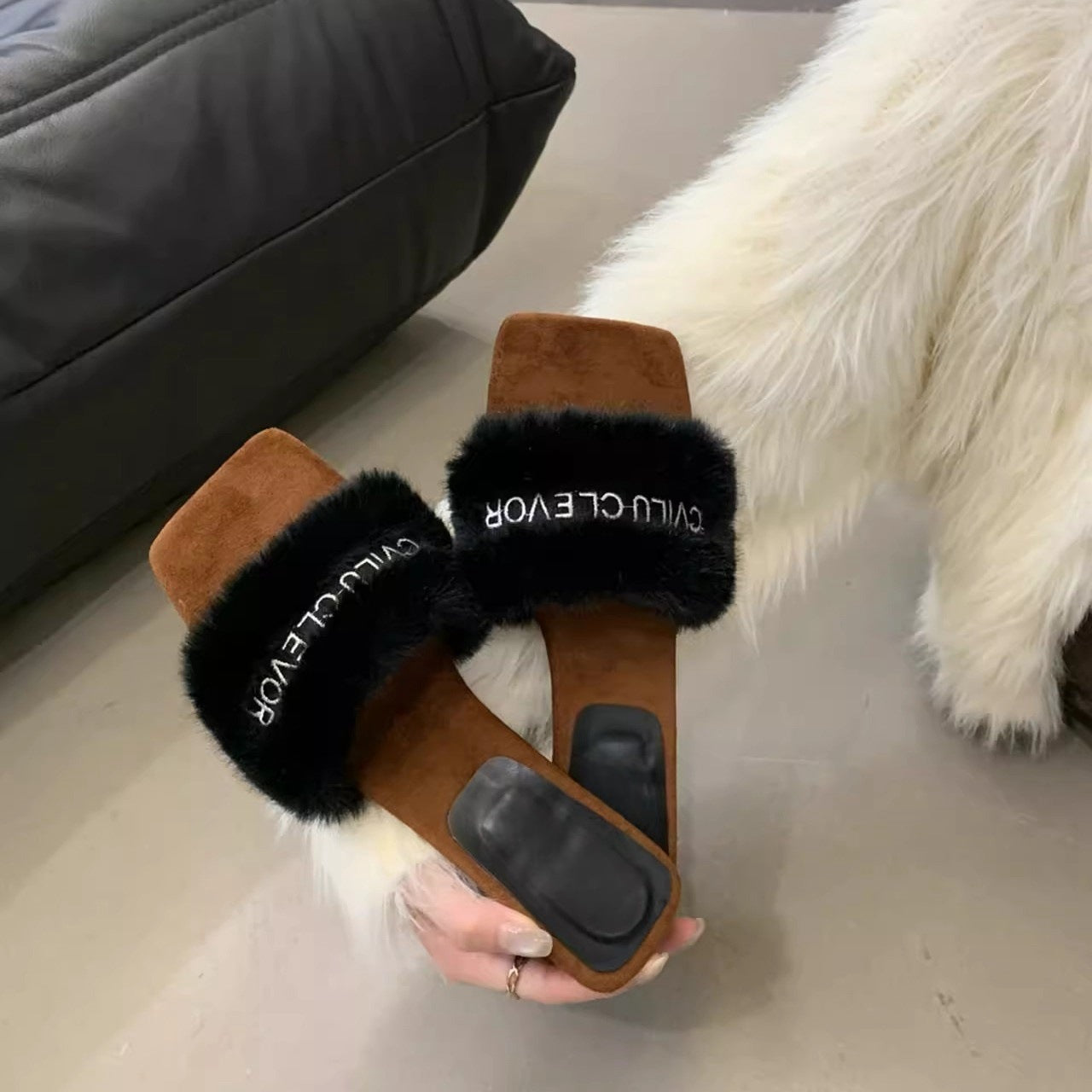 2025 Small white fluffy slippers women's autumn senior gentle rabbit fur niche wedge heel cotton slippers