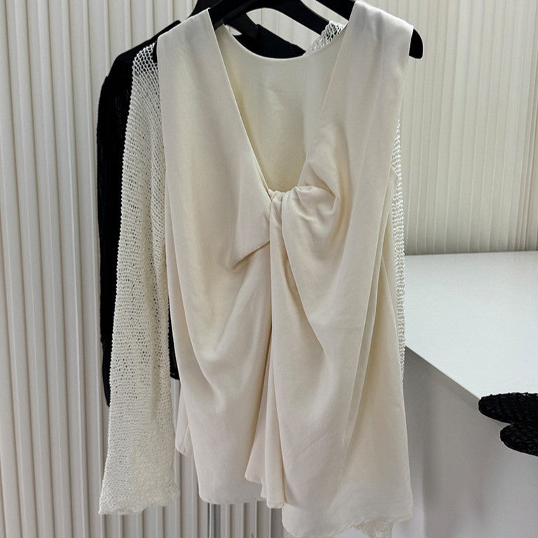 2025 spring and summer, Popular style back V-neck kink, simple and not simple, vertical and loose linen sleeveless vest for women