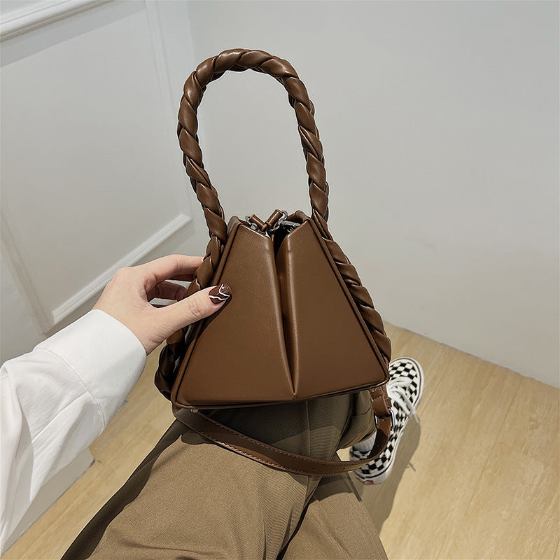XAKXX 2025 bag women's new trendy fashion popular petal twist woven portable bucket bag texture personalized messenger bag