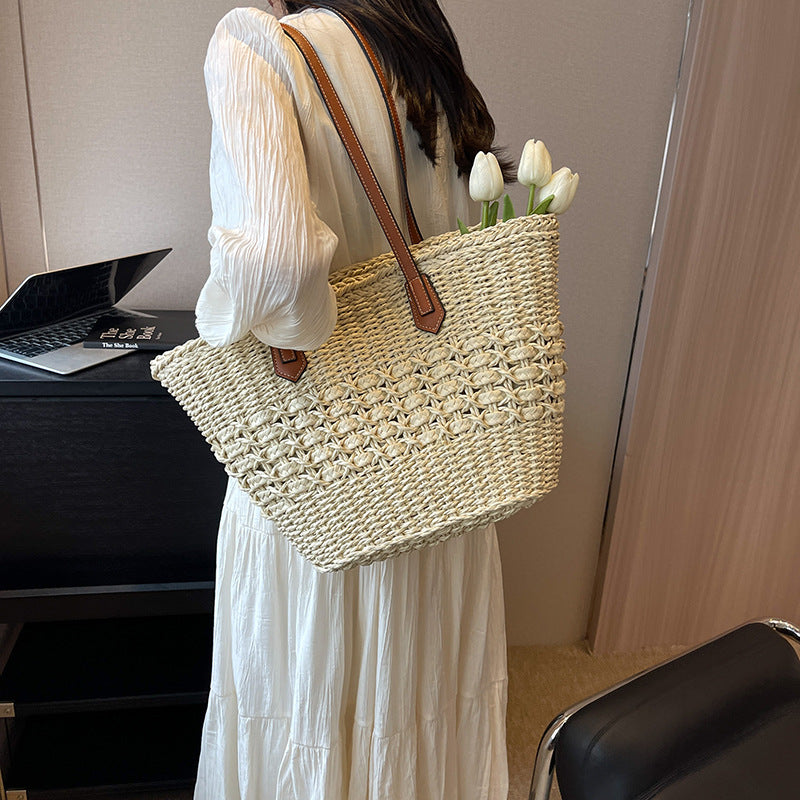 2025 Straw bag ins simple woven tote bag shoulder portable large-capacity women's bag summer vacation beach bag