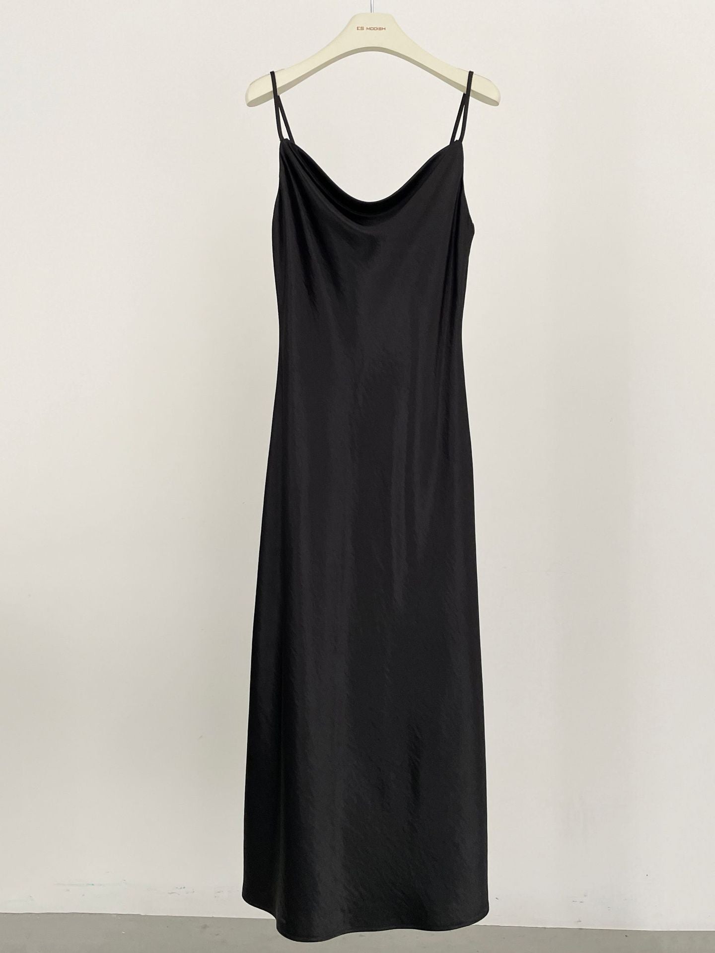 2025 ES MODISH Spring New Product Muse Preferred Suspender Skirt Texture High Waist Inner Suspender Dress
