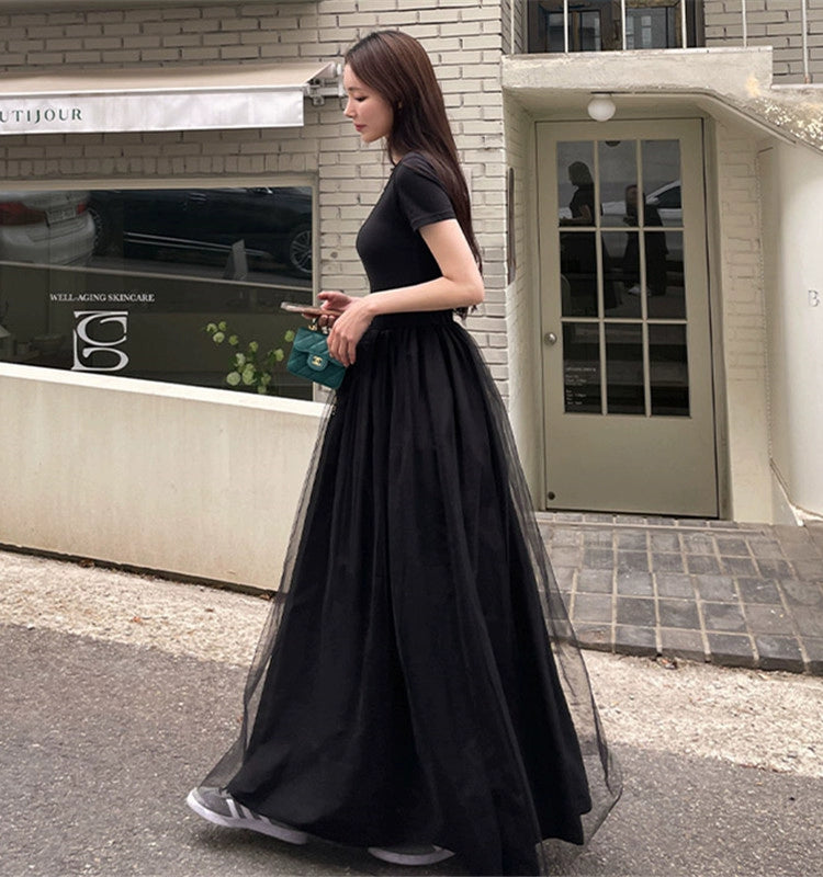 Black Hepburn short-sleeved knitted dress women's summer waist thin mesh stitching temperament long skirt