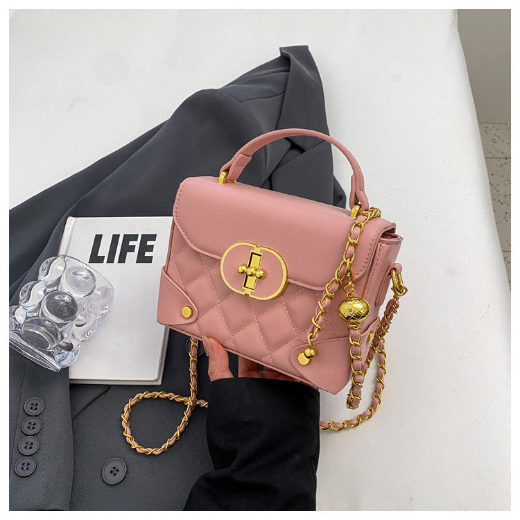 XAKXX 2025 fashion New new portable box small bag Popular style personalized texture chain single shoulder oblique span bags