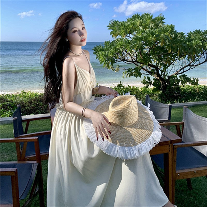 2025 high-end white suspender dress women's summer new temperament thin gentle wind seaside vacation dress
