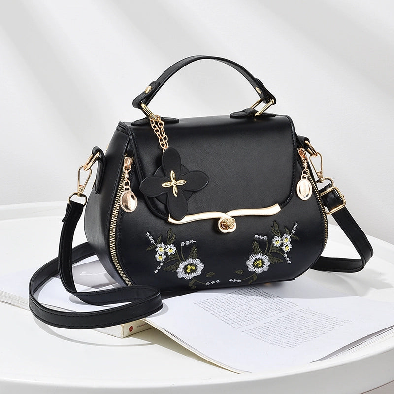 Bag women new Internet celebrity fashion versatile embroidered shoulder messenger handbag casual trend small square bag
