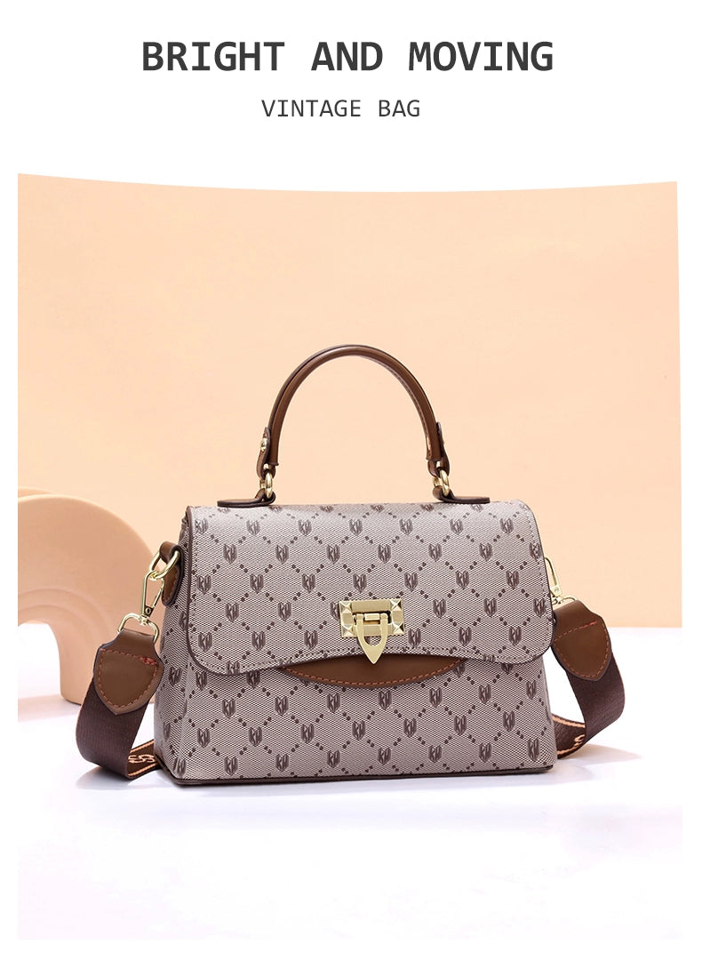 Bag women's messenger bag new trendy fashion popular bag high sense shoulder small square bag temperament commuter bag women