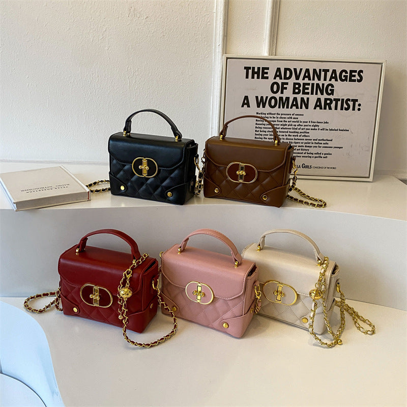 XAKXX 2025 fashion New new portable box small bag Popular style personalized texture chain single shoulder oblique span bags