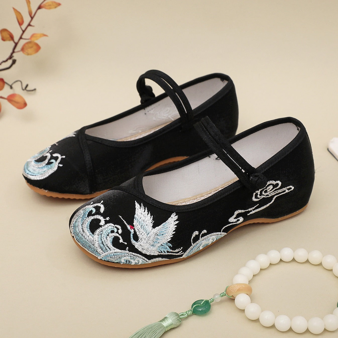 xakxx Chinese Style Old Beijing Mom Retro Han Chinese Clothing Shoes Embroidered Cotton Shoes Women's Student Shoes Square Dance Shoes
