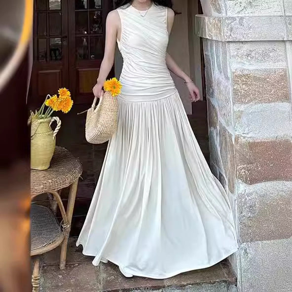 2025 solid color vest pleated dress women's summer popular new slim-fitting sleeveless high-end casual long skirt