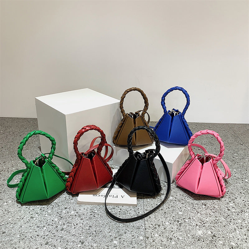 XAKXX 2025 bag women's new trendy fashion popular petal twist woven portable bucket bag texture personalized messenger bag