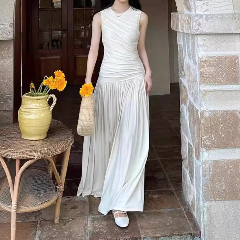 2025 solid color vest pleated dress women's summer popular new slim-fitting sleeveless high-end casual long skirt