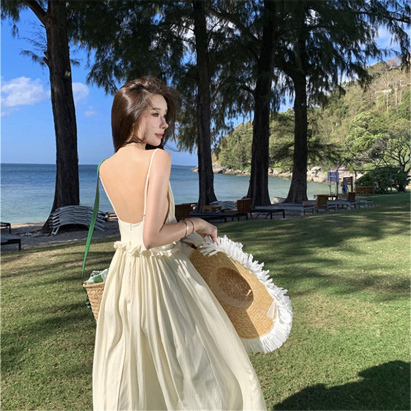 2025 high-end white suspender dress women's summer new temperament thin gentle wind seaside vacation dress