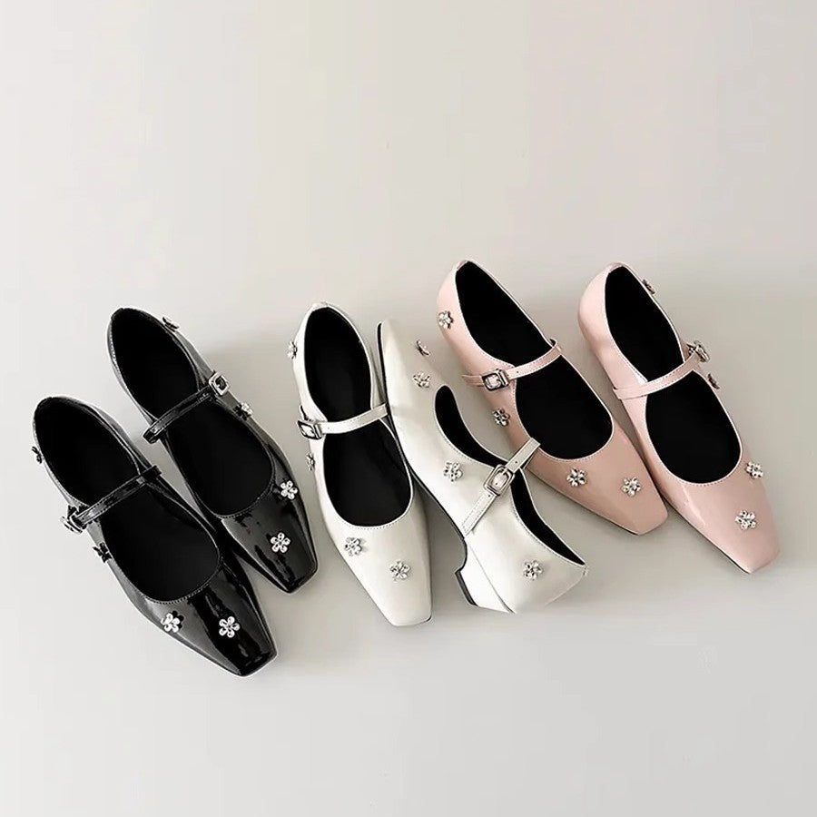 2025 Sheepskin version~ rhinestone flower one-word buckle light mouth thick heel single shoes women's gentle temperament square head Mary Jane shoes