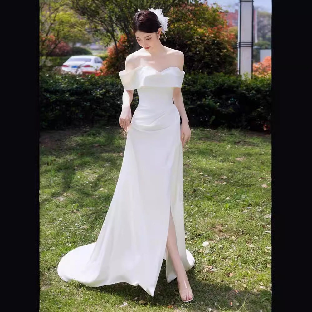 2025 one-word shoulder light wedding dress travel photography temperament simple satin white evening dress bride wedding welcome dress