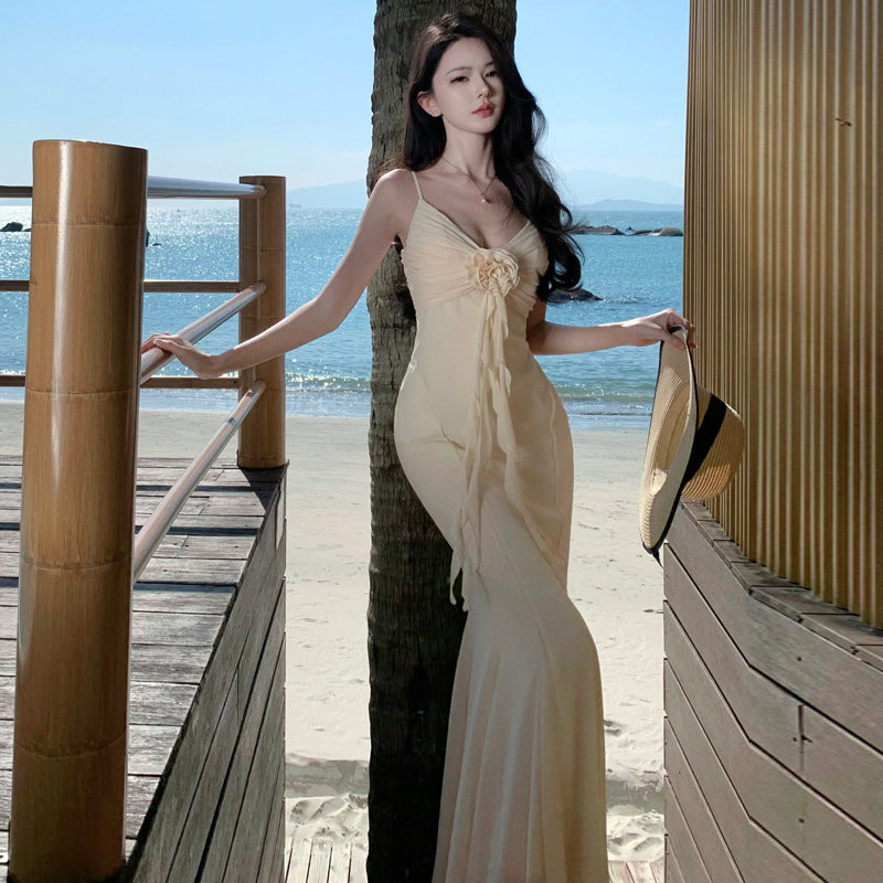 2025 Beautiful Royal Sister Suspender Dress Women's Summer Sexy Flowers Seaside Vacation Fishtail Hip Bag Dress