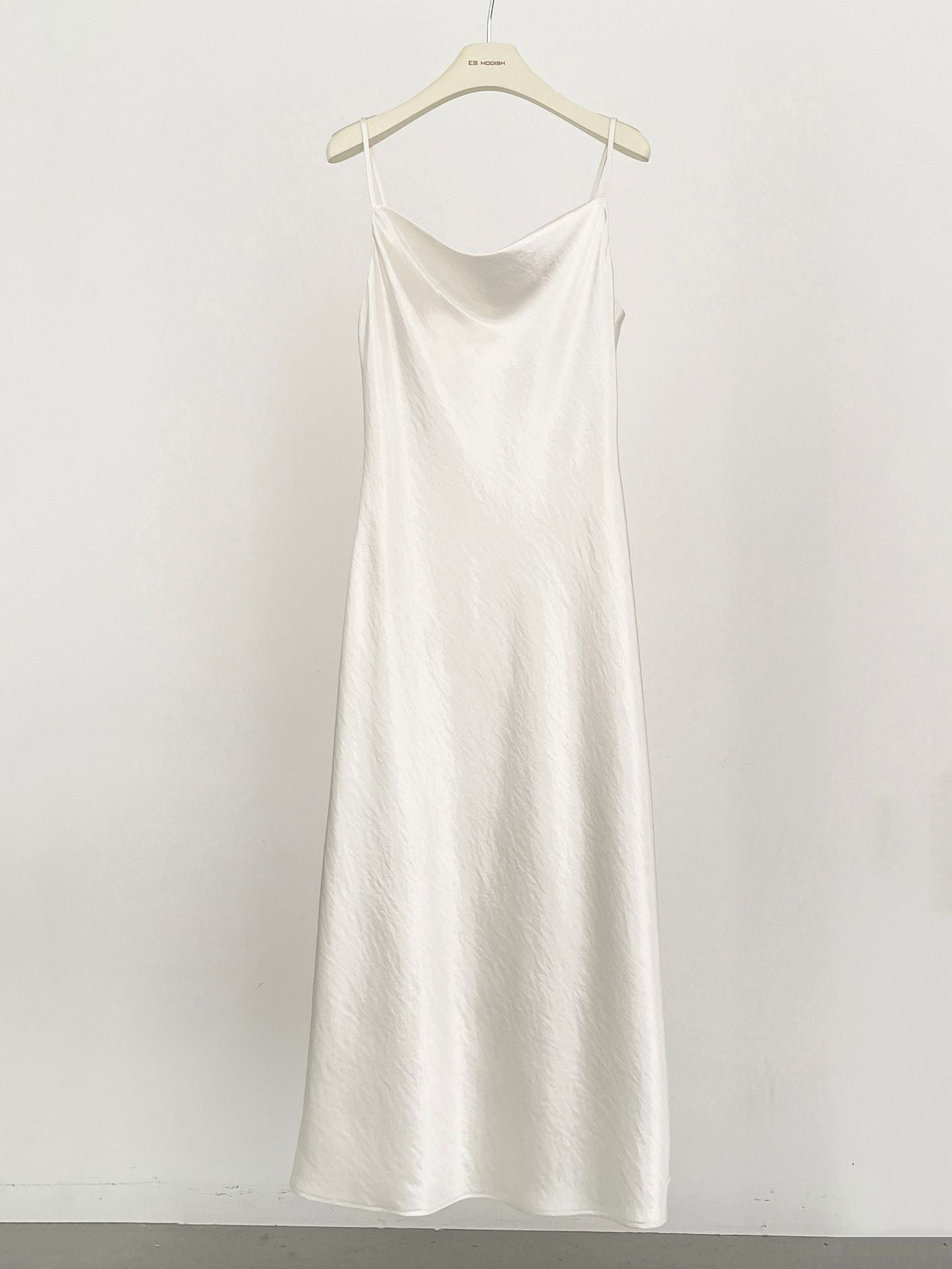 2025 ES MODISH Spring New Product Muse Preferred Suspender Skirt Texture High Waist Inner Suspender Dress