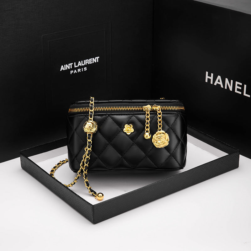 2025 Niche texture bag, square box bag, new shoulder bag, trendy fashion diamond women's bag, diagonal span versatile small bag