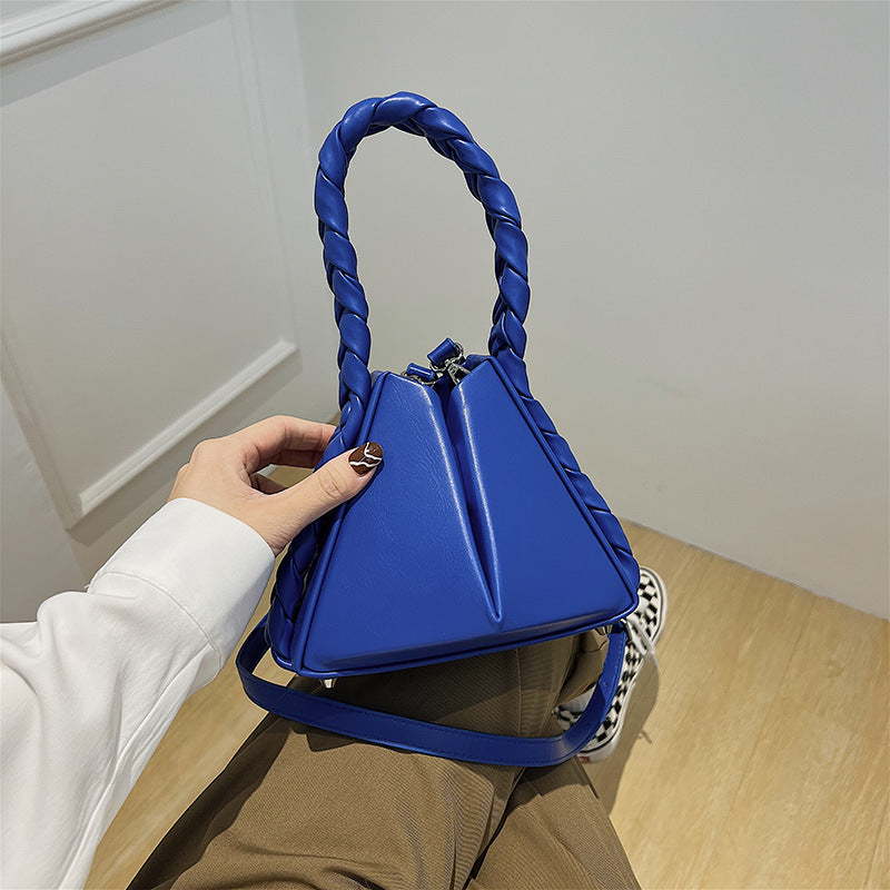 XAKXX 2025 bag women's new trendy fashion popular petal twist woven portable bucket bag texture personalized messenger bag