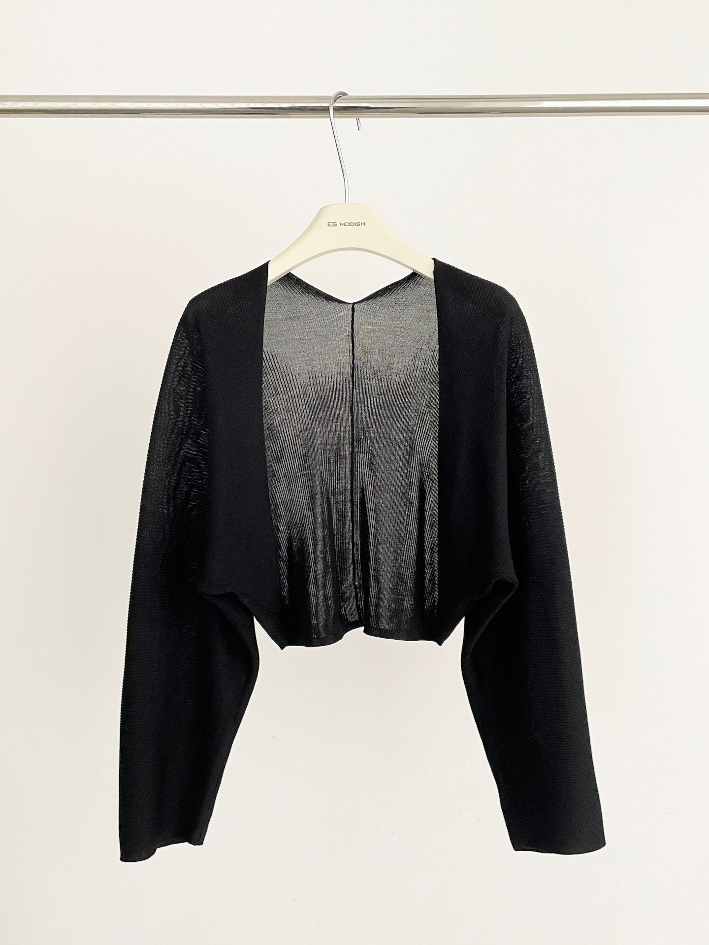 2025 ES MODISH Spring New Product Tencel Sleeve Outer Shawl Knitted Cardigan Celebrity Short Back V-Neck Jacket