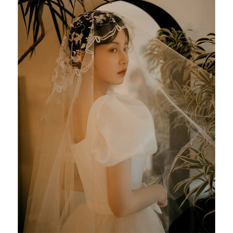 2025 White retro light wedding dress new super fairy dream going out dress, thin temperament fluffy dress for women