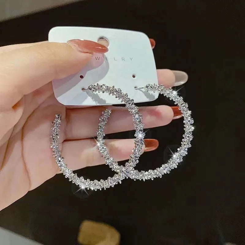 xakxx New Fashion Trend Unique Design Elegant Delicate Geometric Round Earrings For Women Jewelry Wedding Party Premium Gifts