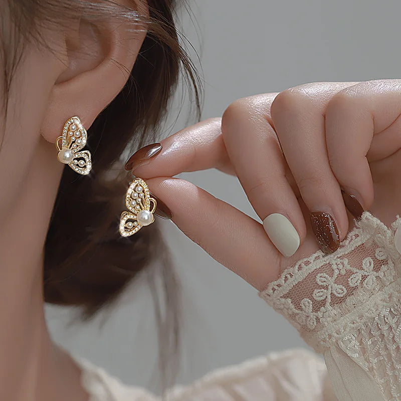 xakxx New Trend Simulation Pearl Long Earrings Women's Flower Rhinestone Wedding Pendant Earrings Fashion Korean Jewelry Earrings