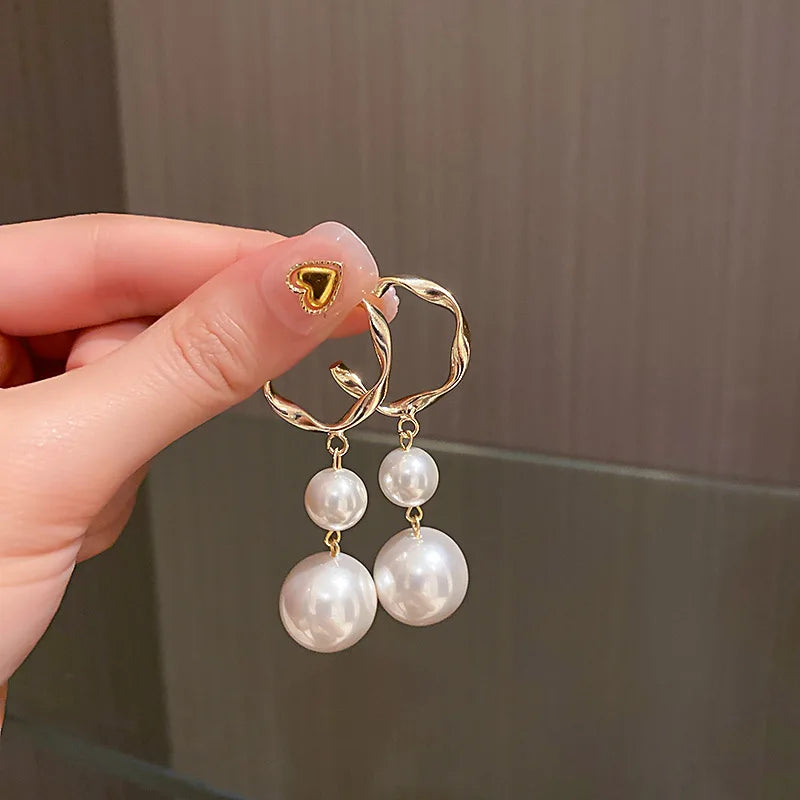 xakxx New Trend Simulation Pearl Long Earrings Women's Flower Rhinestone Wedding Pendant Earrings Fashion Korean Jewelry Earrings