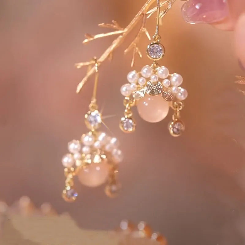 xakxx New Trend Simulation Pearl Long Earrings Women's Flower Rhinestone Wedding Pendant Earrings Fashion Korean Jewelry Earrings