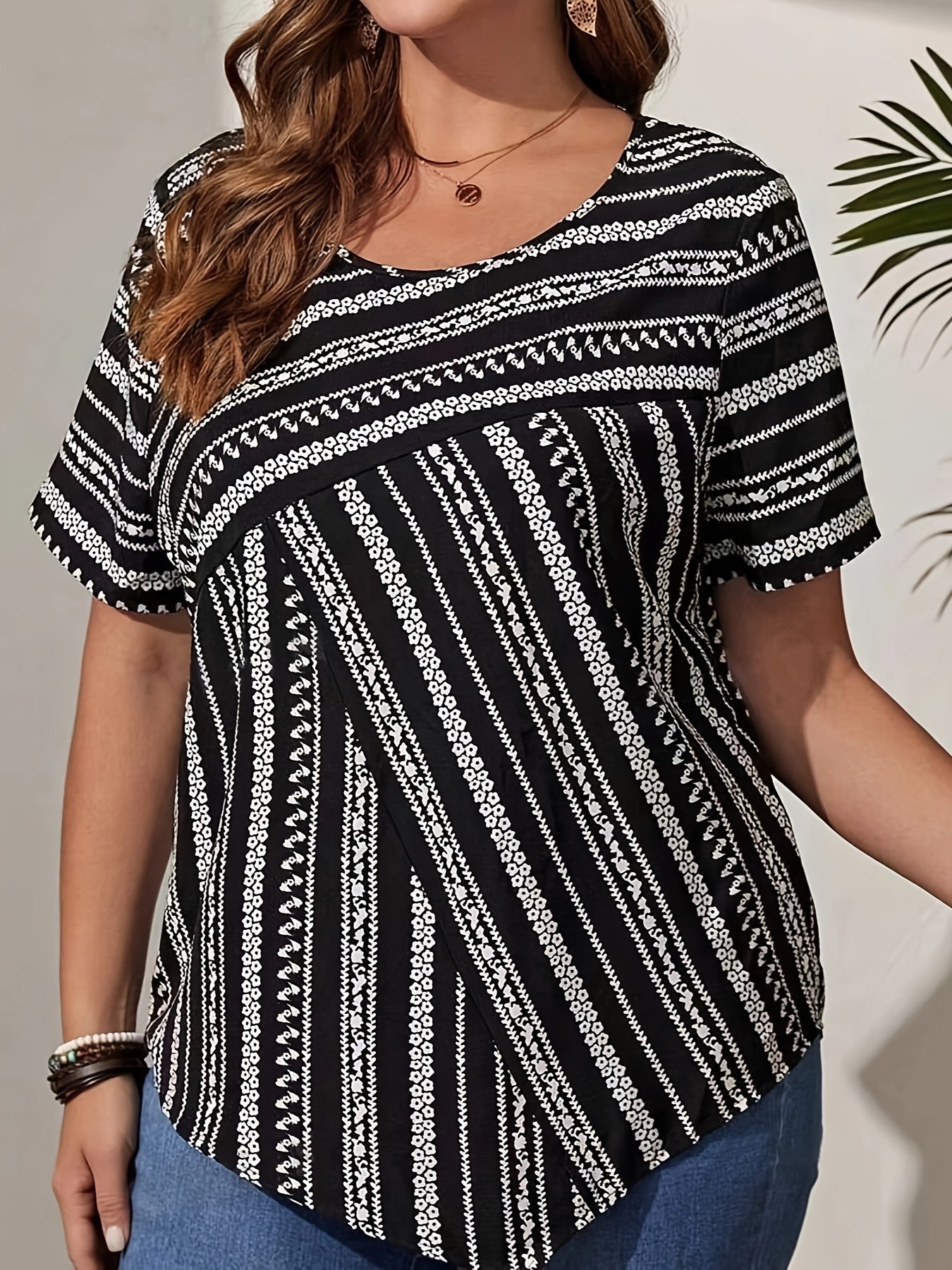 Plus Size Elegant Floral Print Crew Neck Blouse - Soft Slight Stretch Fabric, Relaxed Fit, Short Sleeve, Weekend Casual Wear for Spring, Summer, and Fall - Womens Oversized Shirting with Random Printing
