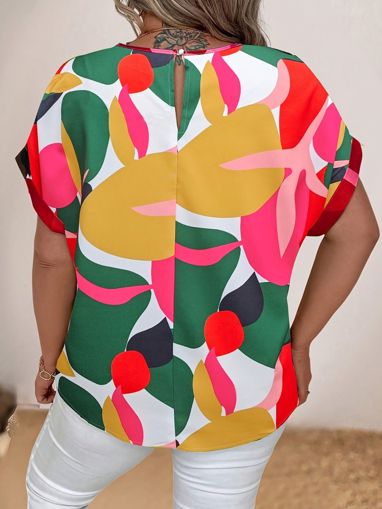 Plus Size Color Block Print Vacation Blouse - Crew Neck, Non-Stretch Polyester, Random Print, Short Sleeve, Woven, Elegant and Comfortable for Spring and Summer - Womens Plus Size Clothing for Vacation and Daily Wear
