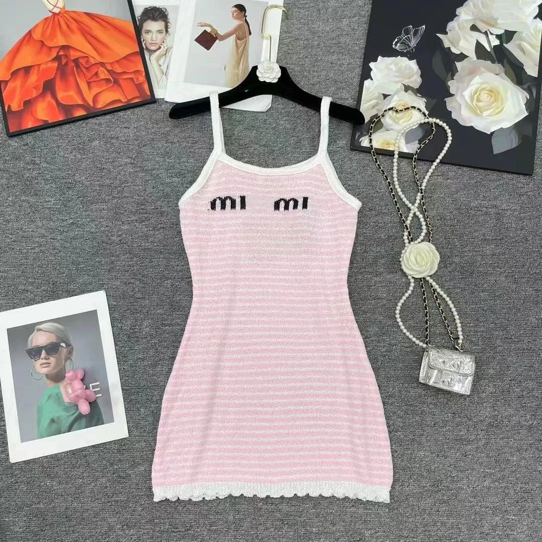 Designer Womens Spaghetti Strap Dress Designer Tops Embroidery Knits Tees Summer Spring Outwears For Lady Slim Dresses Basic Classic Shirts Fluffy Skirts S-L