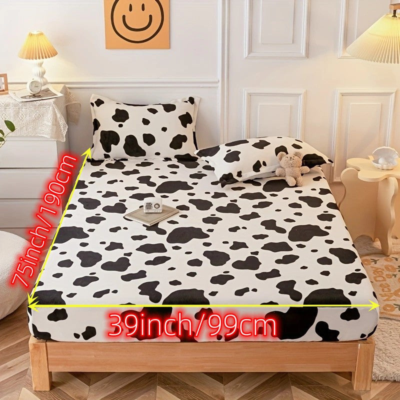 3-Piece Cow Print Fitted Sheet Set - Snug & Stylish Bedding for Bedrooms, Guest Rooms, and Hotels - Includes 2 Pillowcases, No Comforter