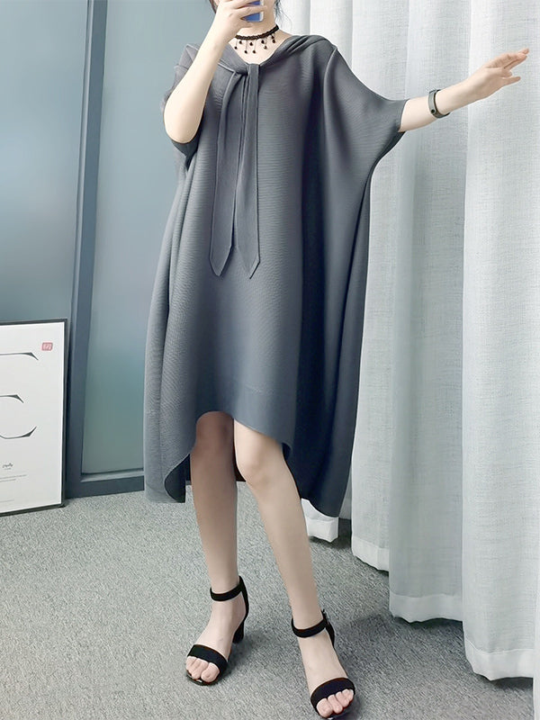 xakxx Batwing Sleeves Loose Lace-Up Pleated Hooded Midi Dresses