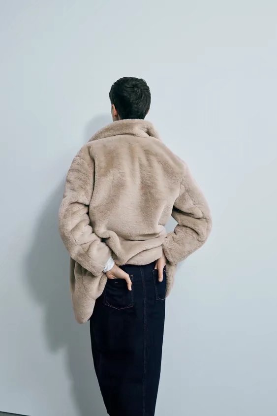 xakxx Women Faux Fur Long Coat Autumn Winter Plush Warm Soft Outerwear Elegant Slim-Fit Lapel Overcoat Casual Button Jacket