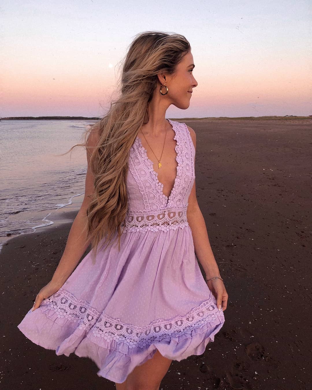 xakxx Women Solid Color Casual Sexy A Line Dress Female Sleeveless Deep V-Neck Lace Hem Summer Holiday Mini Dress