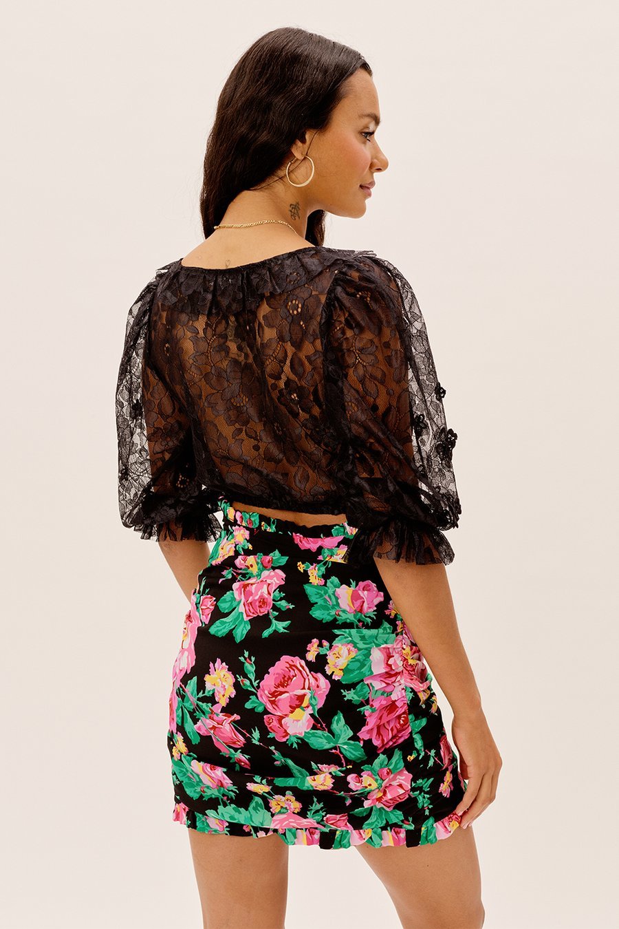 xakxx French Chiffon White Blouse Women Ruched Puff Sleeve Ruffles Tops Spring Summer Casual Fashion Vacation Short Shirt Black