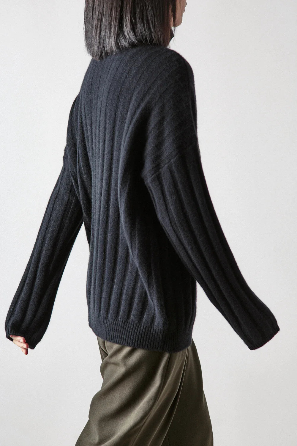 xakxx xakxx-Men's and women's black thick pits, heavy cashmere thick rods, knitted thick short high-necked wool clothes.